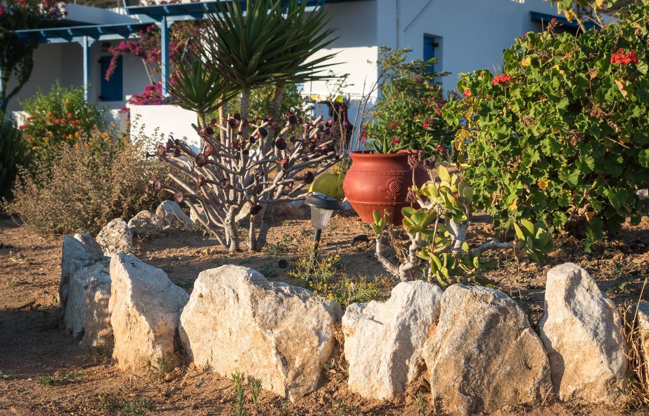 Firoa Studios Donousa Exterior foto